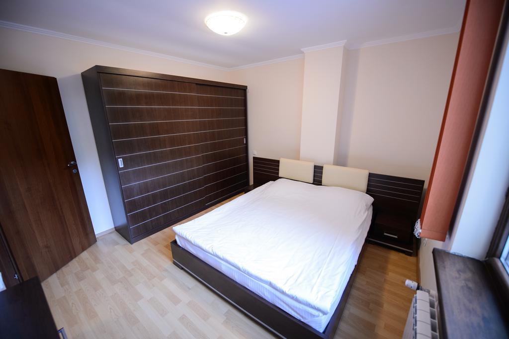 Holiday Olimp Hotel Esterno foto