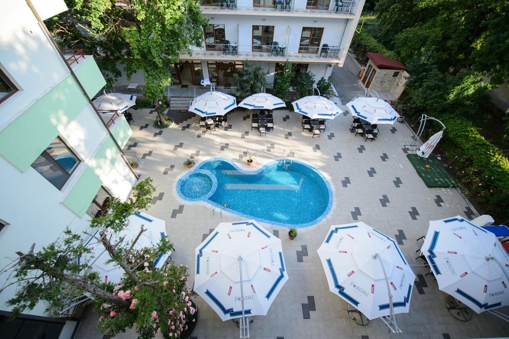 Holiday Olimp Hotel Esterno foto